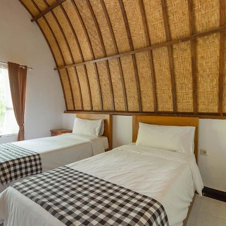 Ratu Cottage By Ourstory Travels Batununggul ภายนอก รูปภาพ