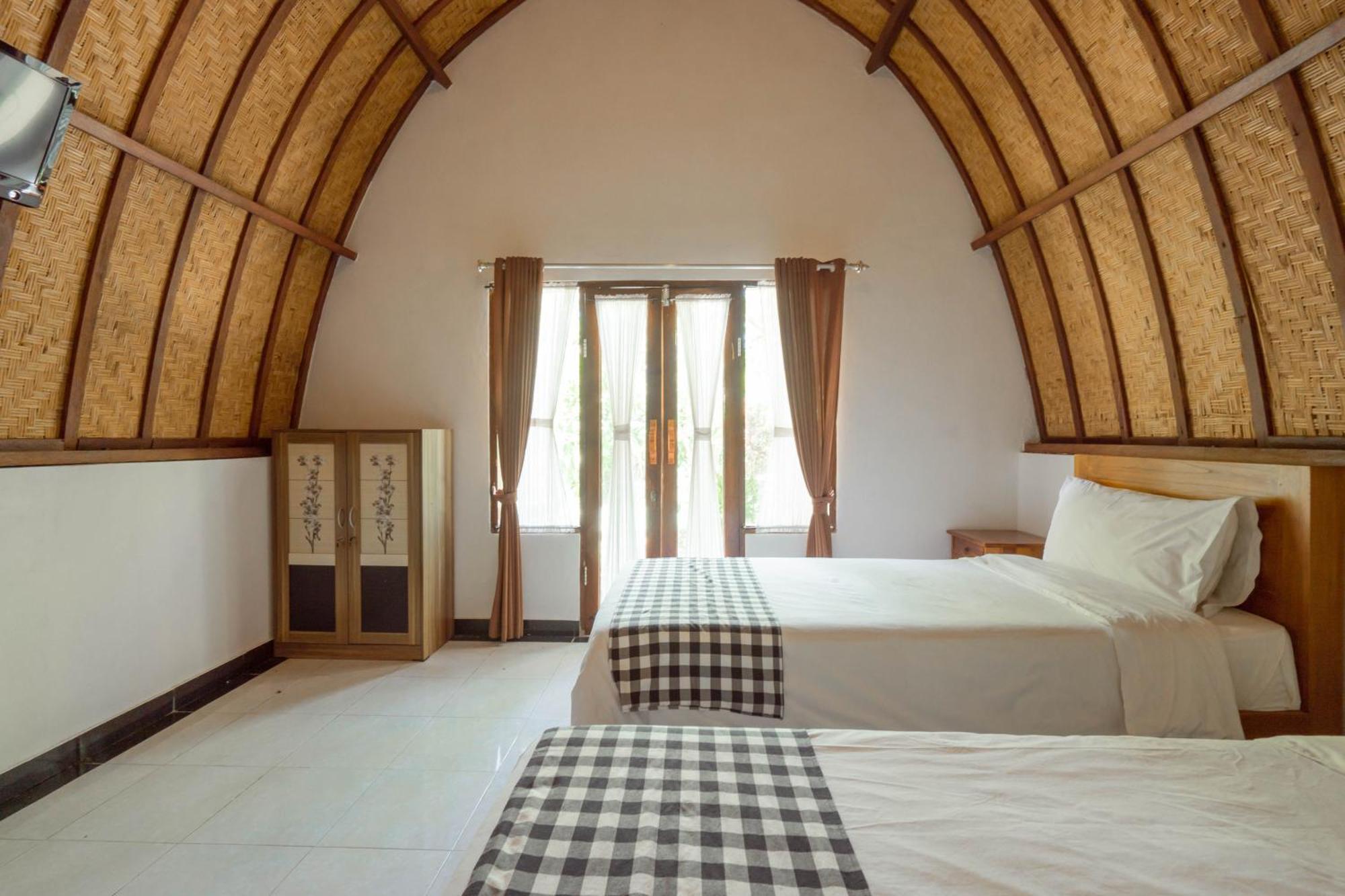 Ratu Cottage By Ourstory Travels Batununggul ภายนอก รูปภาพ